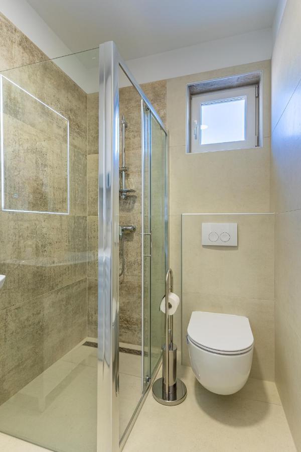 Apartman Vischetti Крес Екстериор снимка